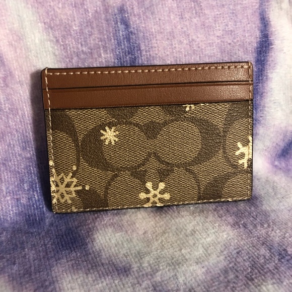 Coach Card Holder Snowflake - Picture 11 of 16